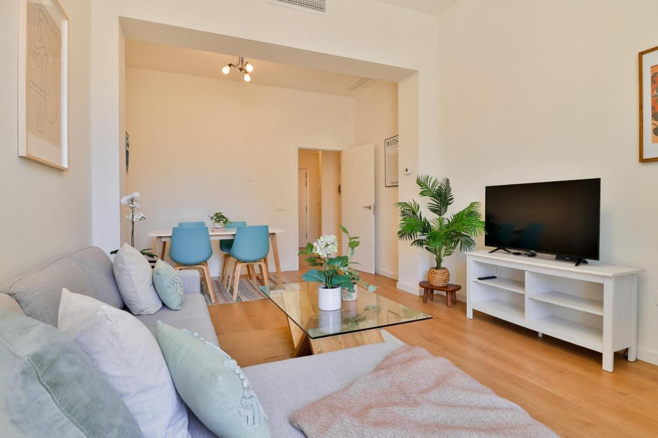 C74 - Marvelous 3 Bedroom Apartment In Historical Malaga Ngoại thất bức ảnh
